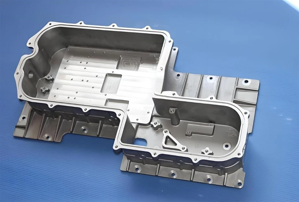 Parts d'automòbils de colada d'alumini